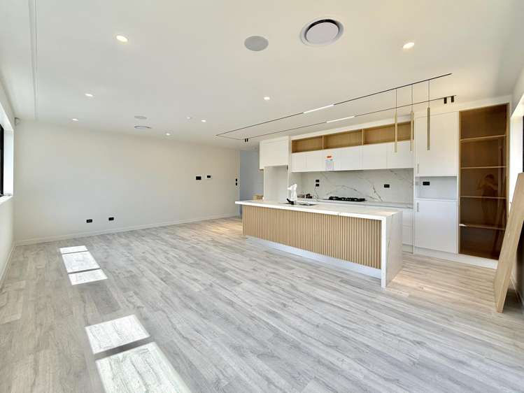 13 Tukutata Crescent_2