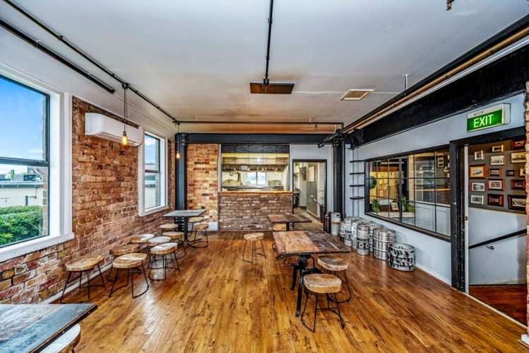 57-59 Victoria Road Devonport_12