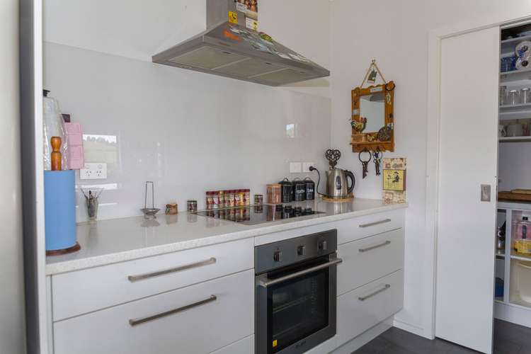 11 Adelaide Road Dannevirke_6