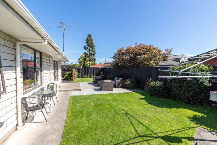 2/5 Gibbs Place Halswell_12