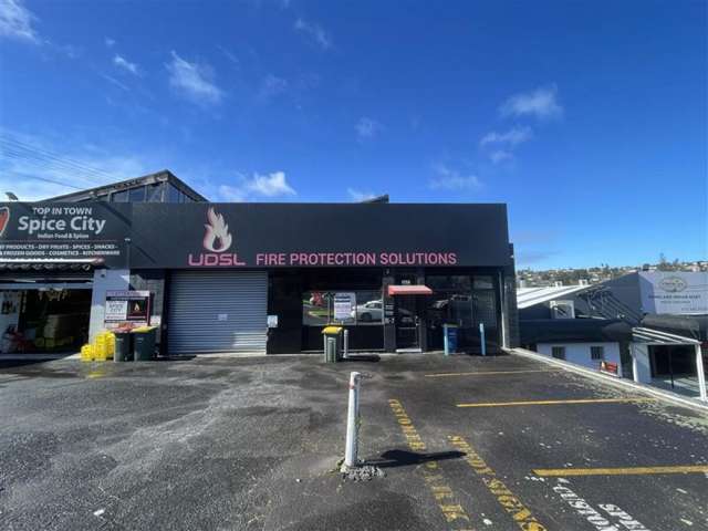 Functional 254 sqm Archers Road Industrial