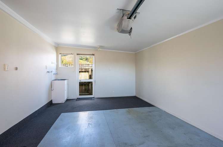 81b Kingsford Drive Stoke_17