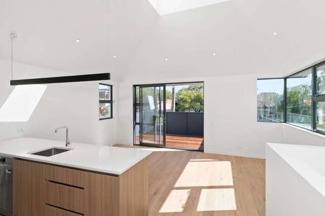 1/54 Sackville Street Grey Lynn_2