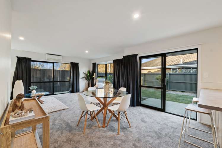 2/69 Tyrone Street Belfast_5