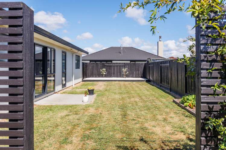 59 Meridian Grove Kelvin Grove_15
