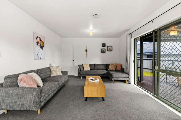 7 Ted Harpur Place Onekawa_5