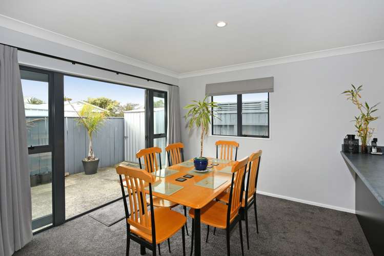 9 Louis Street Trentham_6