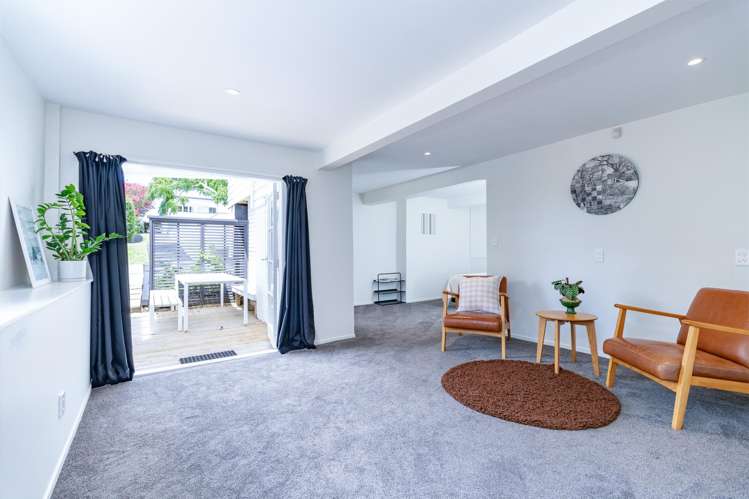 21 Columbia Road Sandringham_15