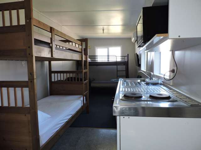 A24/473 Thames Coast Road Te Puru_2