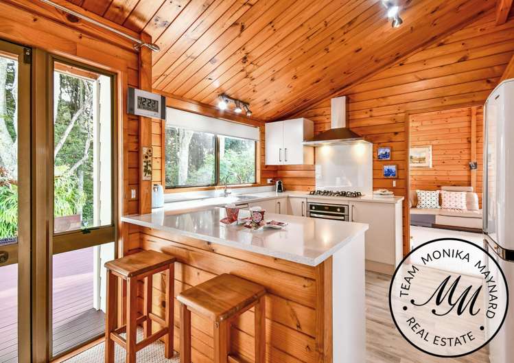 7 Hakea Place Totara Heights_11