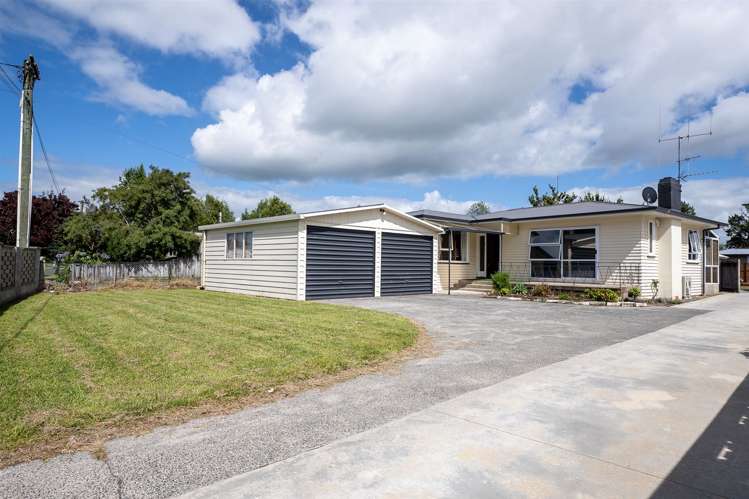 27 Bruce Avenue Glenview_15