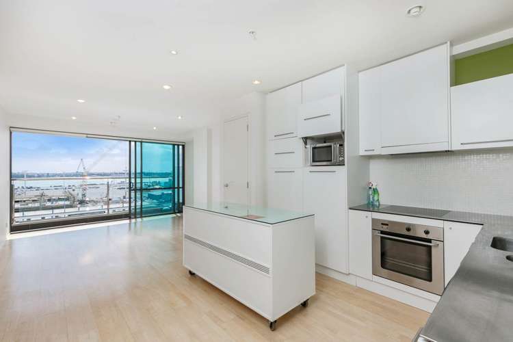 1003/18 Beach Road Auckland Central_3