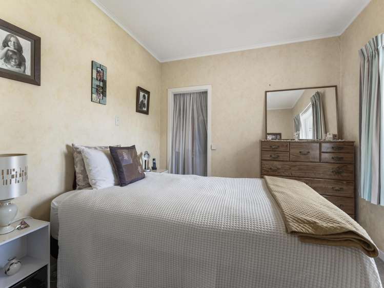 19 Eastglen Road Glen Eden_10