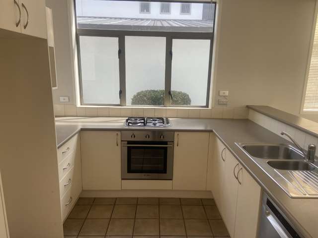 22R Mead Street 10016_3