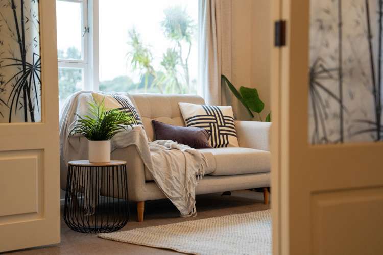 12 Newnham Court Tawa_10