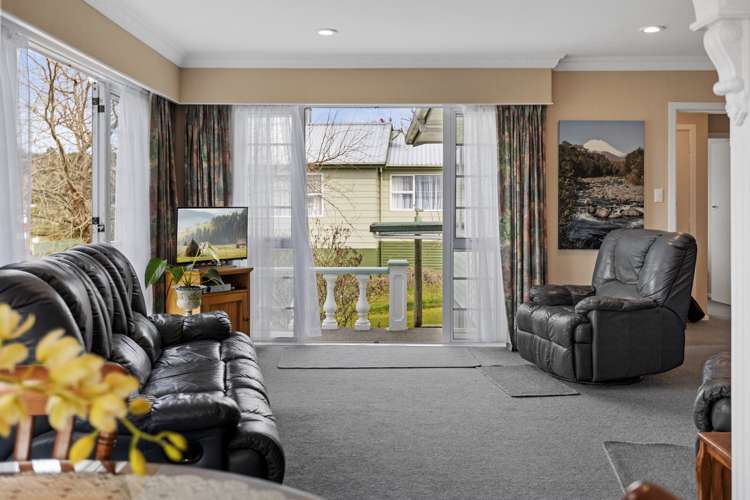 5 Corlett Street Taumarunui_9