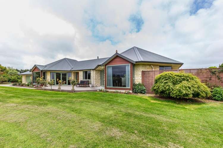28 Waipuna Grove_0