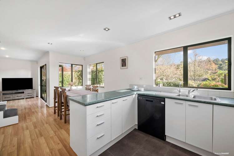 8/19 Roanoke Way Albany_10