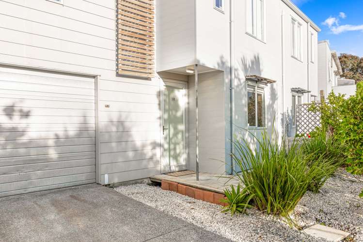 32 Albionvale Road Glen Eden_3