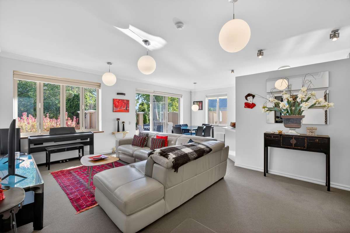 1/12 Ajax Avenue_1