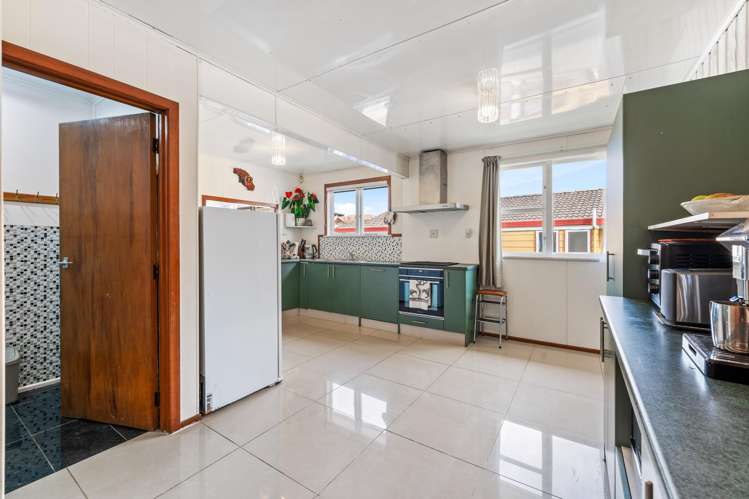 129 Canal Road Avondale_19