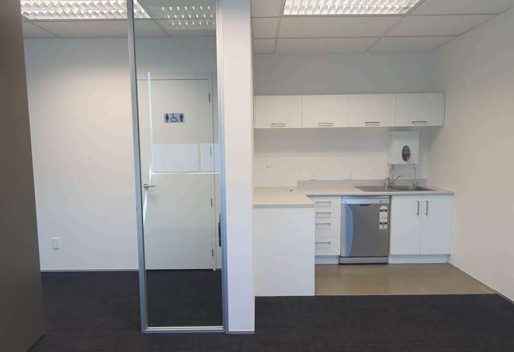 Unit B4/72 Apollo Drive Rosedale_6