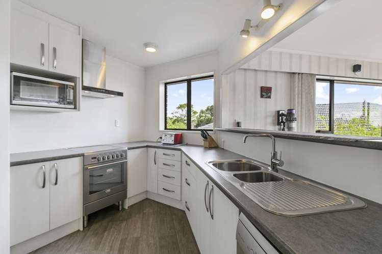 121 Te Atatu Road Te Atatu South_7