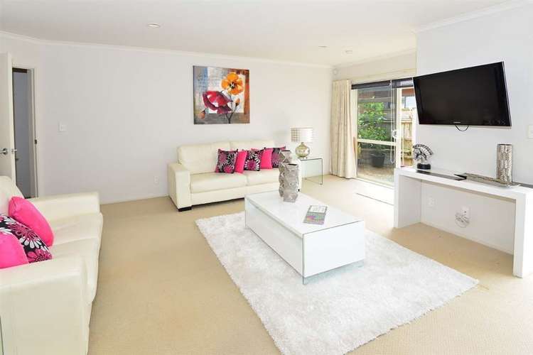 33a Centreway Road Orewa_25