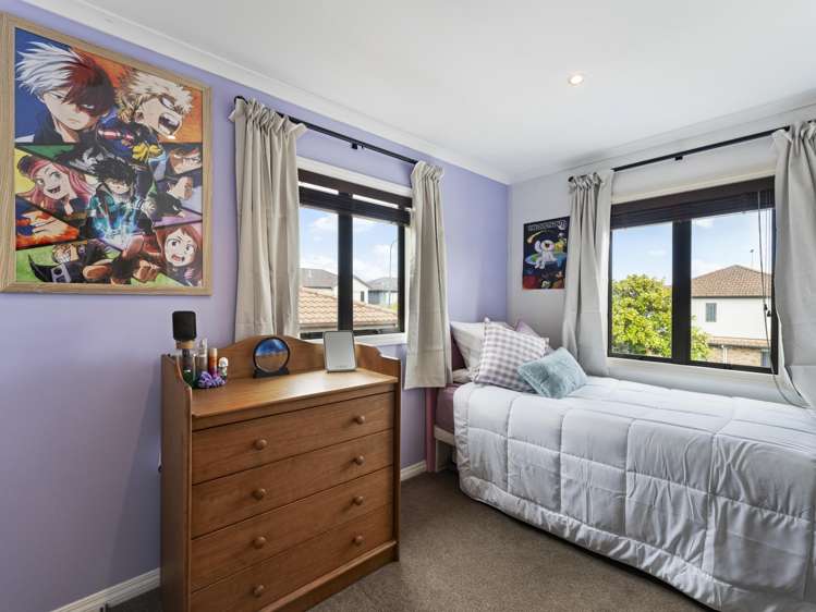 25 Bridgefield Crescent Flat Bush_18