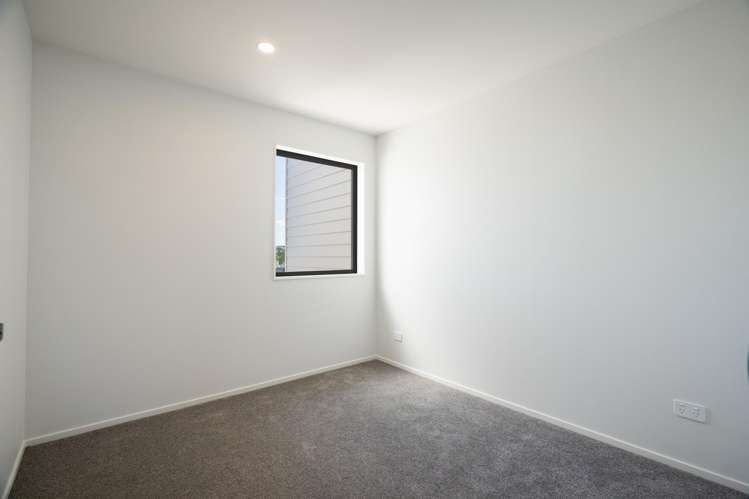 1/3153 Great North Road New Lynn_13