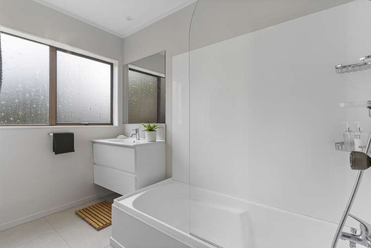 5 Bamfield Place Hillsborough_15