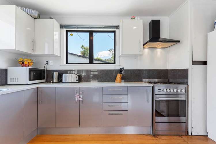 2/10 Fleming Street Manurewa_7