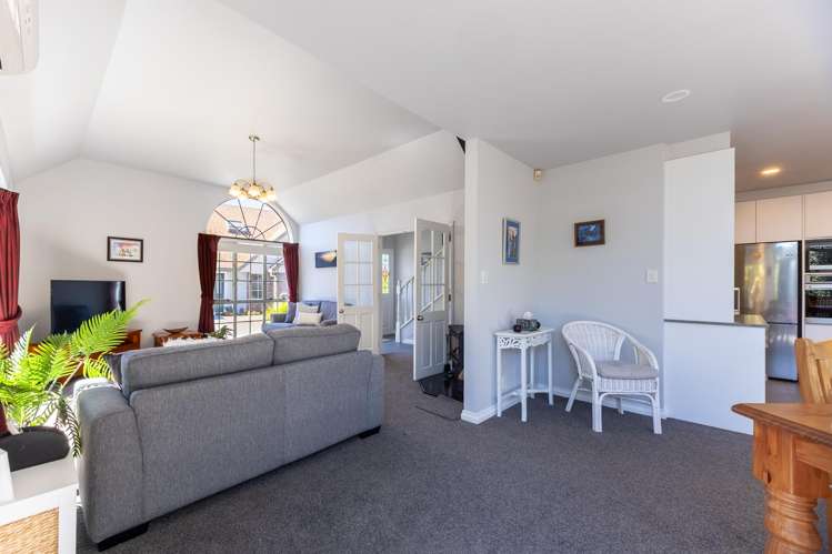 2/268 Rosetta Road Raumati Beach_12