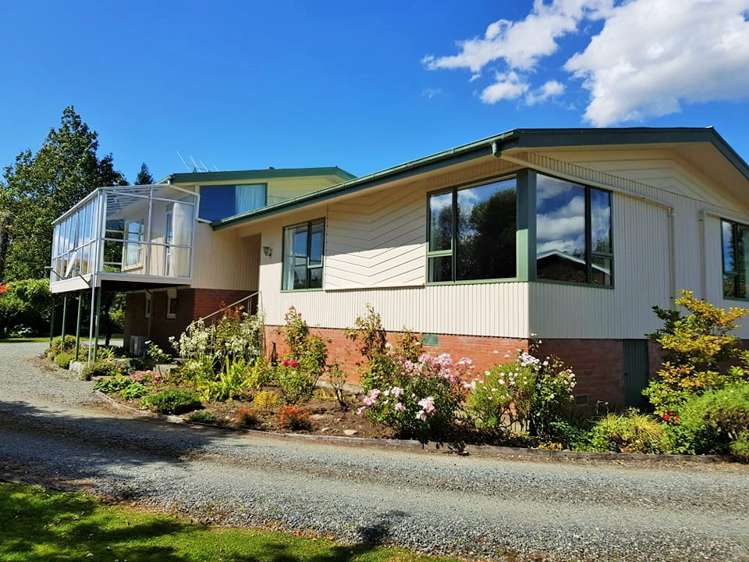 21 Fergus Square Te Anau Southland Houses for Rent One Roof