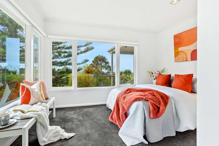 1 Huia Road Titirangi_12