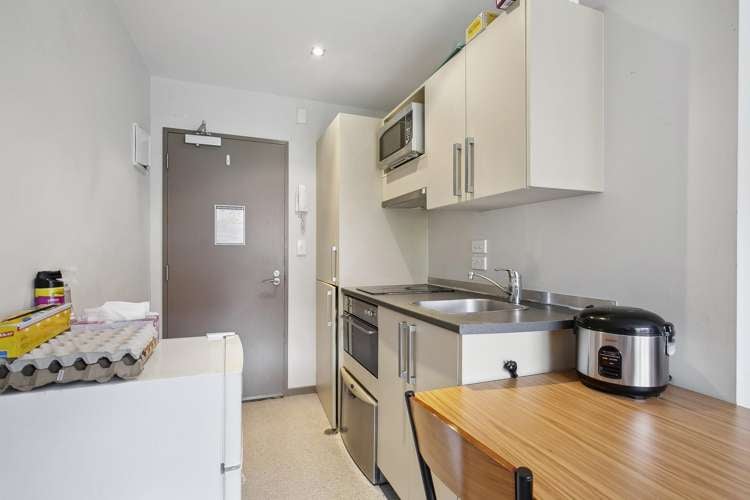 210/142 Vivian Street Te Aro_12