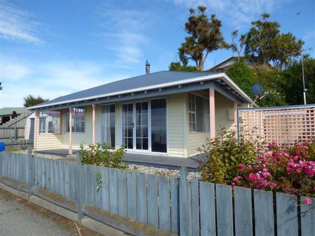 56 Esplanade Kaka Point_1