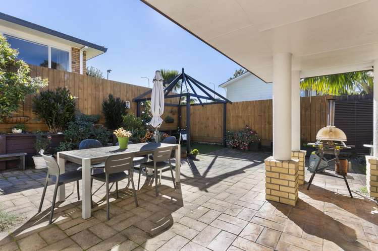 12 Kentia Way Somerville_10