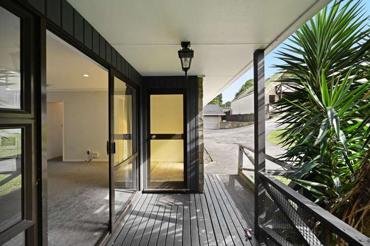 11C Baverstock Road_1