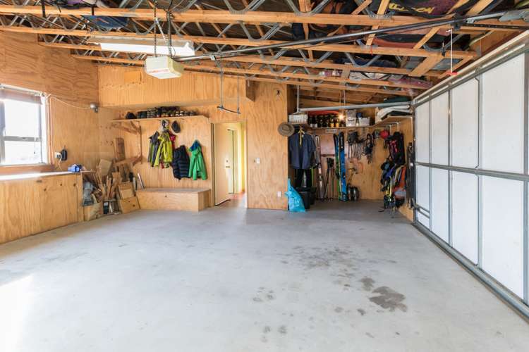 1b Wexford Street Albert Town_13