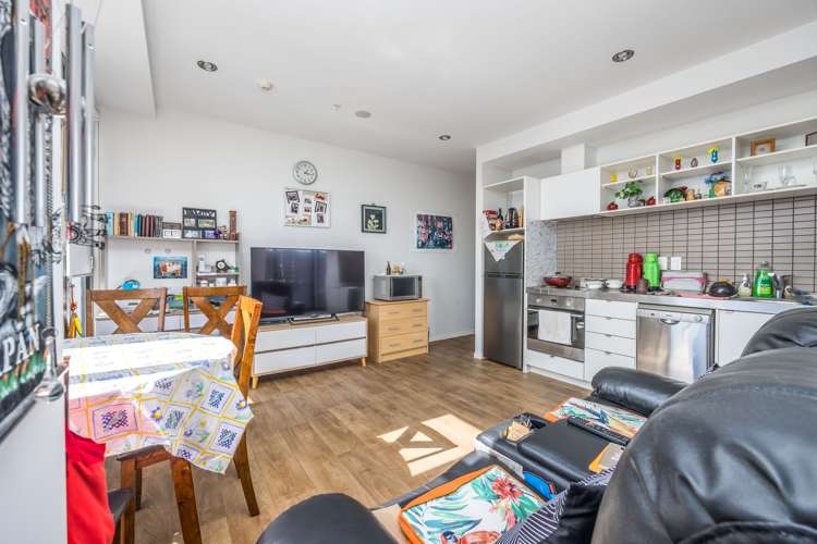 708/20 Mccrae Way New Lynn_6