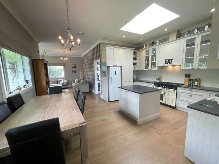 60 Karaka Road Beachlands_2