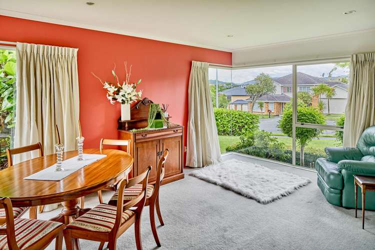 98 Samwell Drive Whitby_6