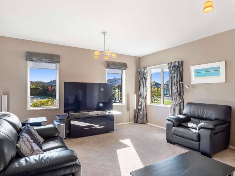 16 Heathridge Place_5