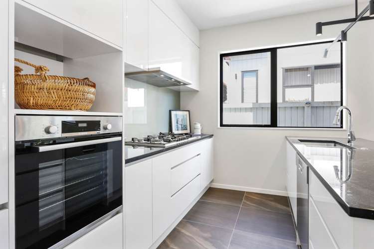 1c Kawau Road Greenlane_8