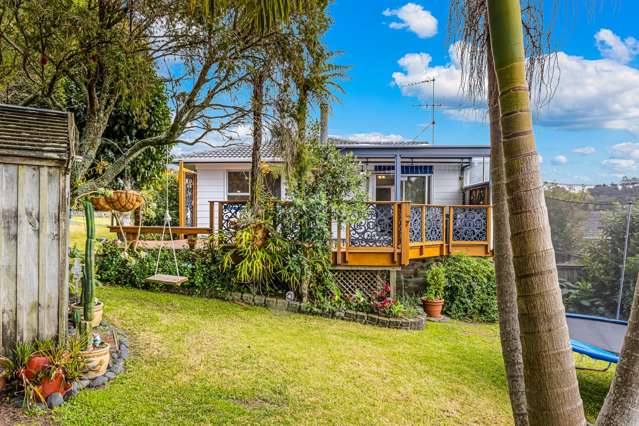 Sub-tropical Garden Delight!