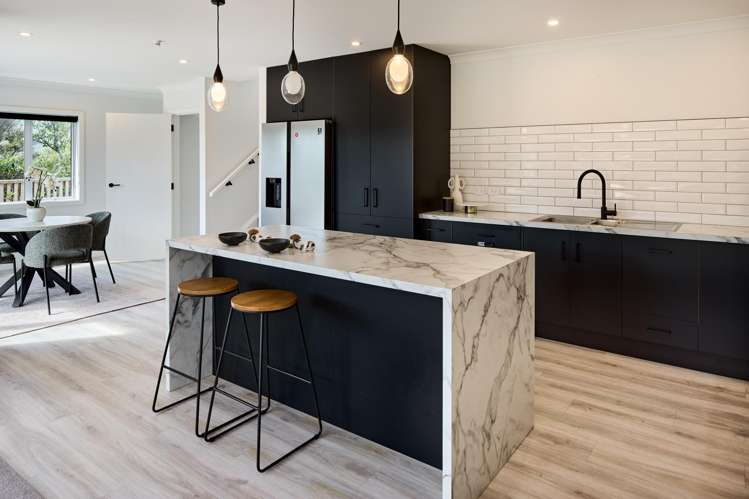 77 Logie Street_5