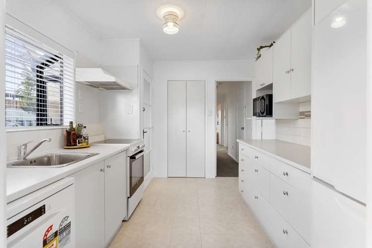 2 Tide Close Mount Wellington_8