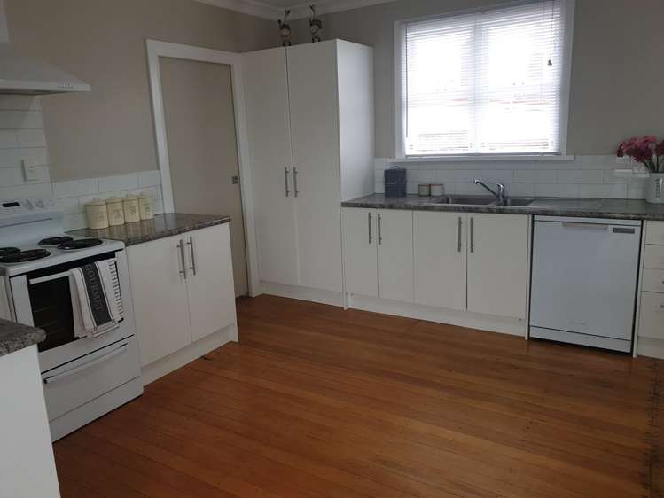 80 Palmerston Street Riverton_4