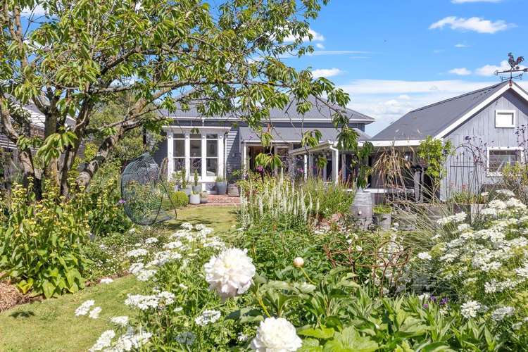 615 Worcester Street Linwood_17